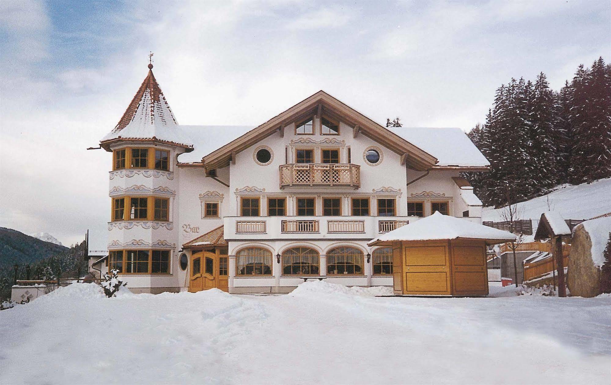 Turmhotel Gschwendt Planca di Sopra Esterno foto